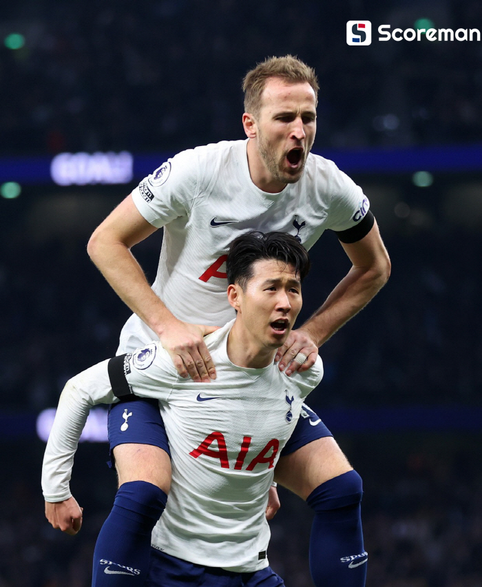 손흥민 뮌헨 이적 문 열렸다 '손케 듀오’ 뮌헨서 재회하나?